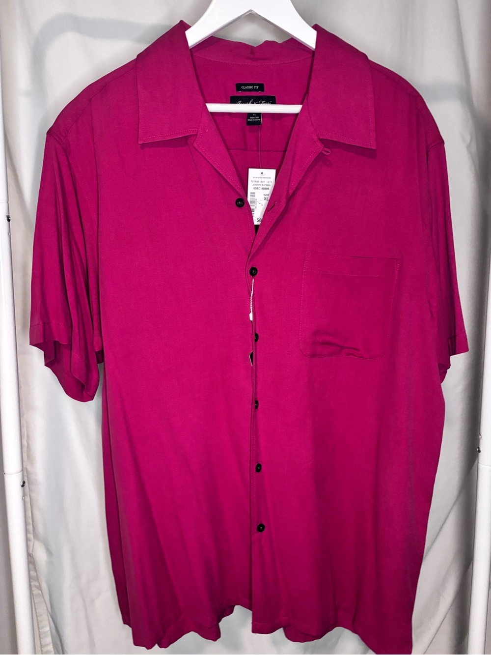 Joseph & Feiss Men's Short-Sleeve Button-Down Shirt in maroon